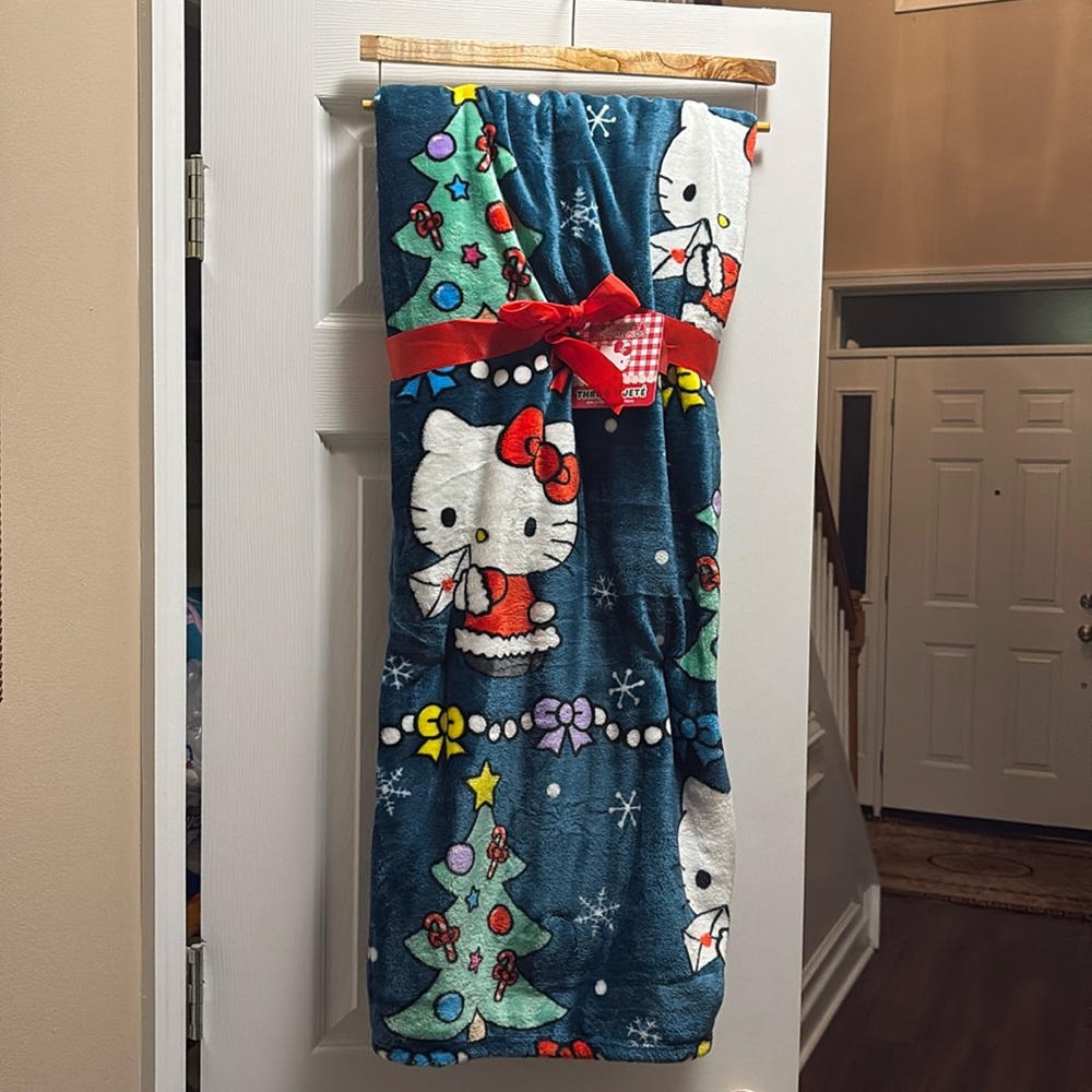 💕🎄Hello kitty Christmas Blanket 2024!🎄💕